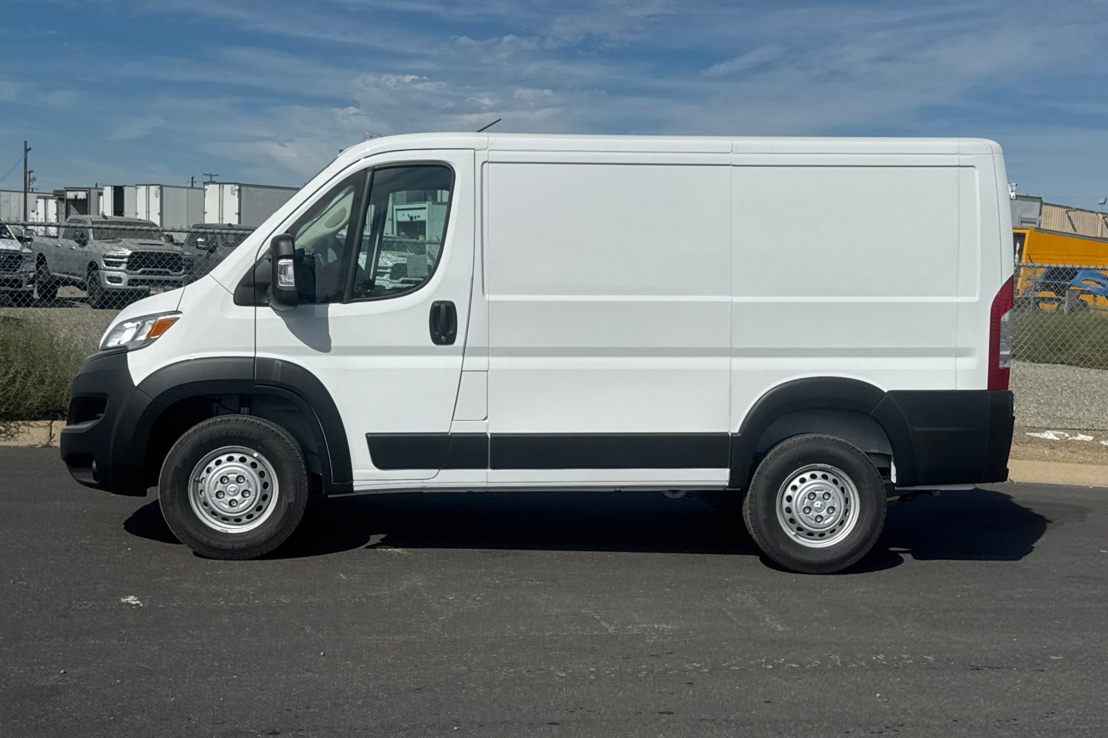 New 2026 RAM ProMaster 1500 w/ Convenience Group FWD image 6