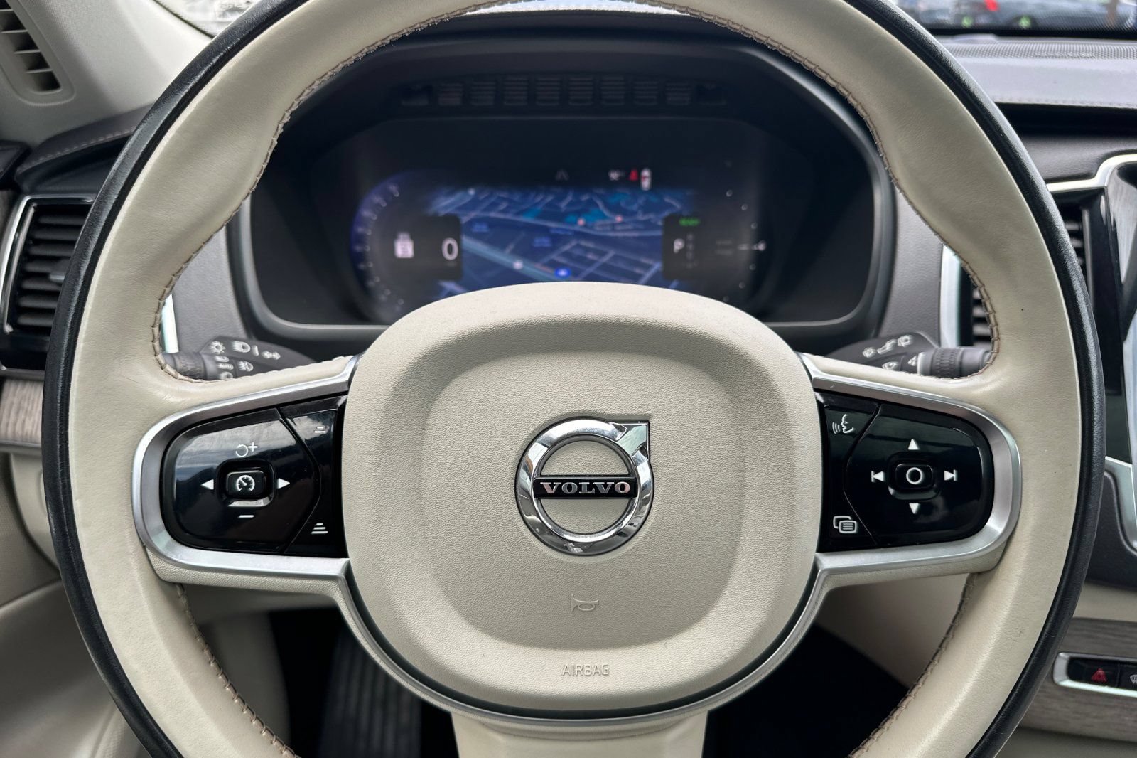 Used 2023 Volvo XC90 T8 Ultimate w/ Protection Package Premier AWD/4WD image 26