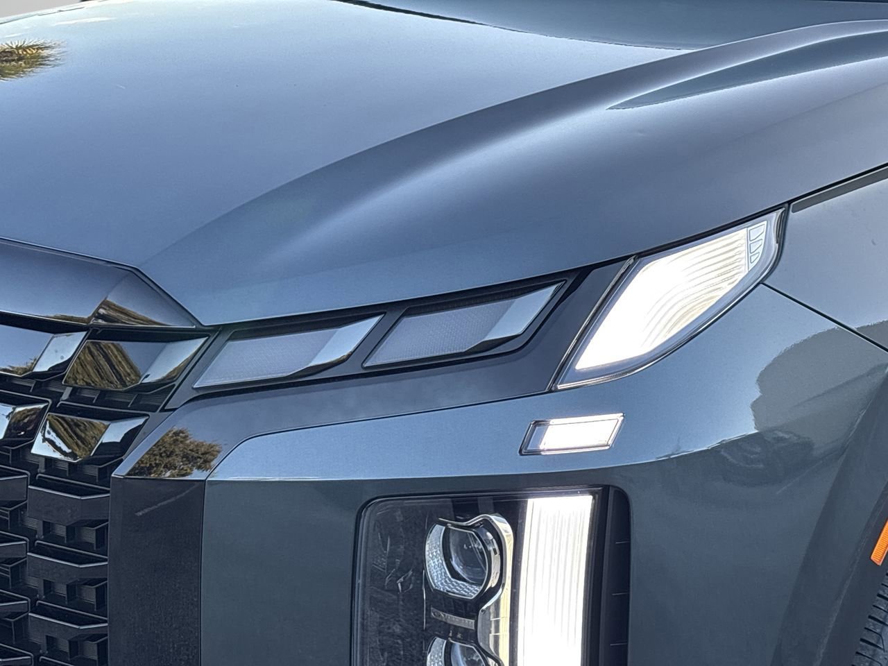 Used 2023 Hyundai Palisade Limited w/ Cargo Package image 30