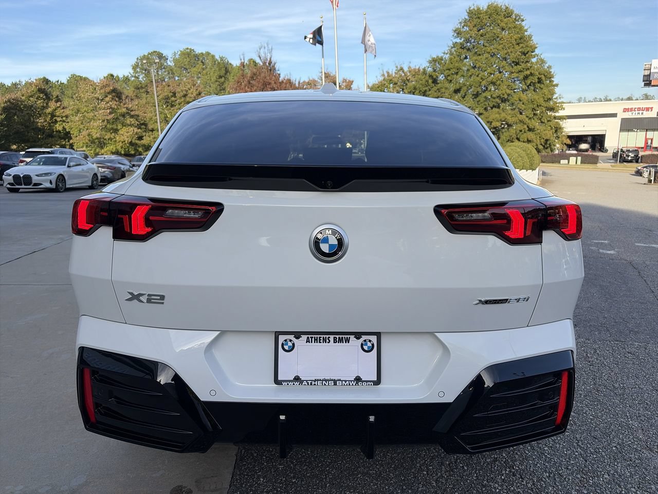 New 2027 BMW X2 xDrive28i w/ M Sport Package AWD/4WD image 12