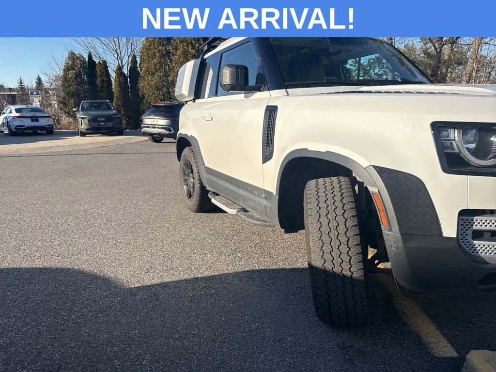 Used 2023 Land Rover Defender 90 S image 5