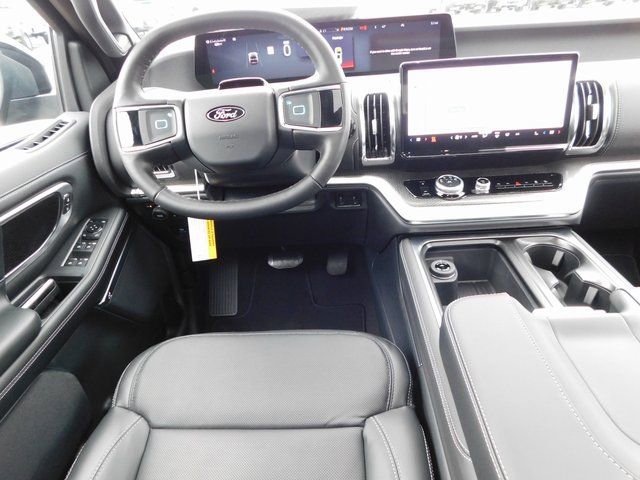 New 2026 Ford Expedition Platinum w/ Stealth Appearance Package image 18