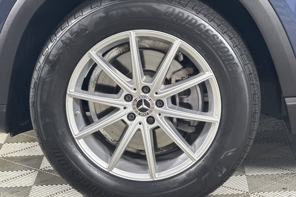 Certified 2024 Mercedes-Benz GLE 350 4MATIC image 33