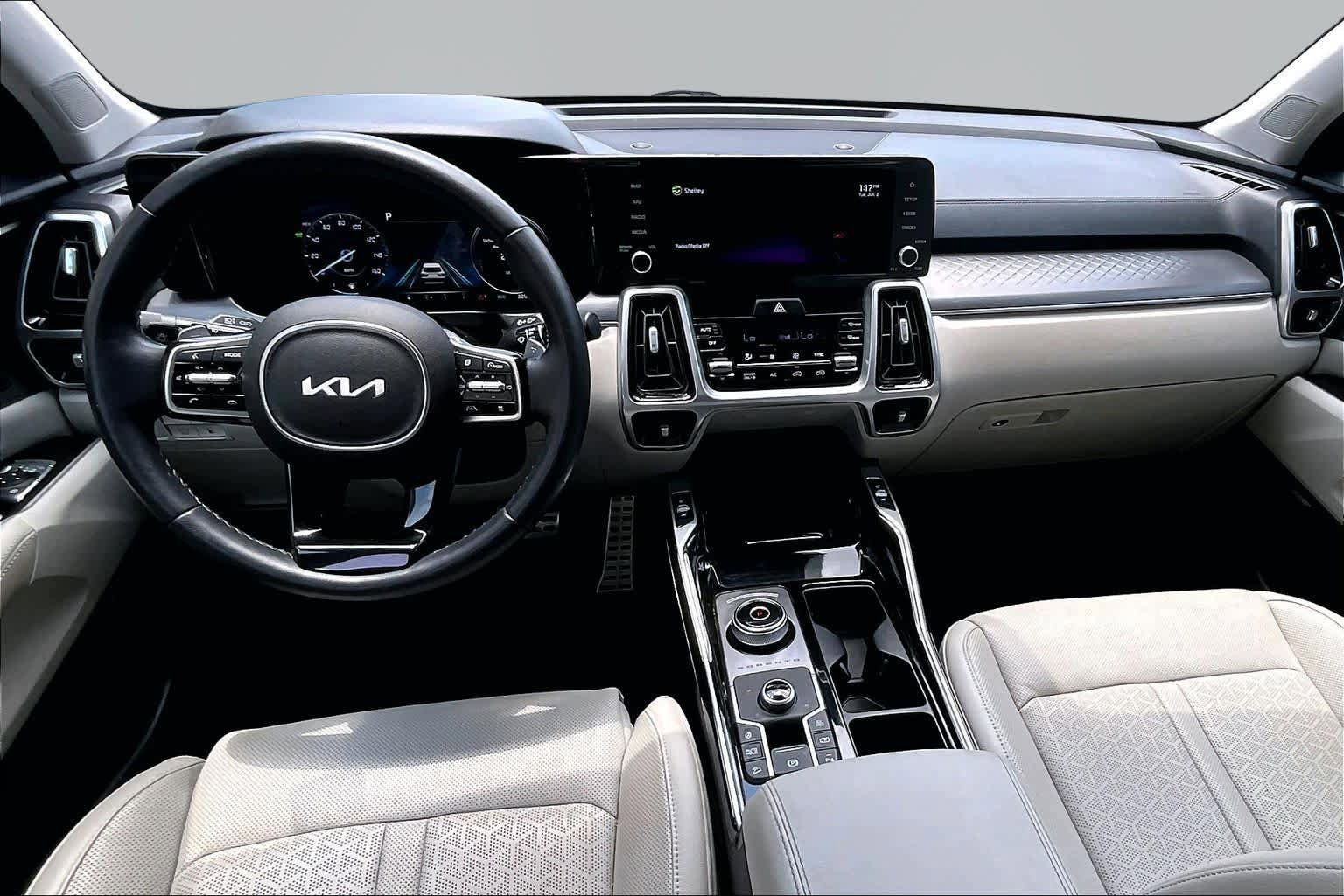 Used 2022 Kia Sorento SX Prestige AWD/4WD image 16