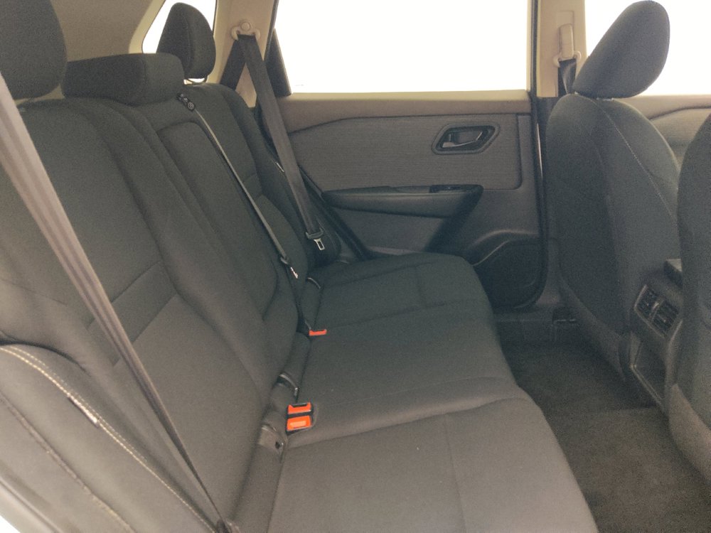 Used 2023 Nissan Rogue S FWD image 19