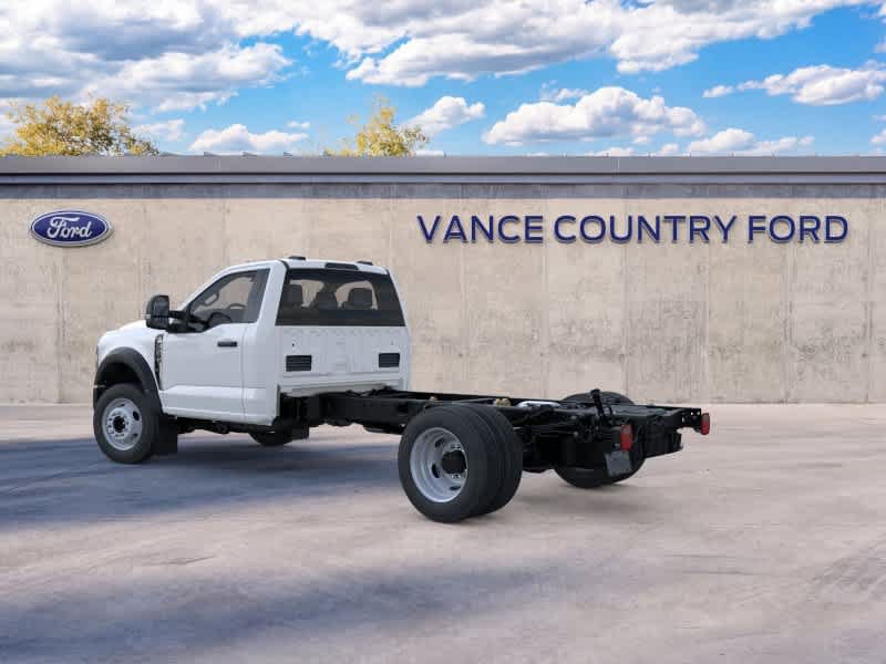 New 2026 Ford F550 4x4 Regular Cab Super Duty image 4
