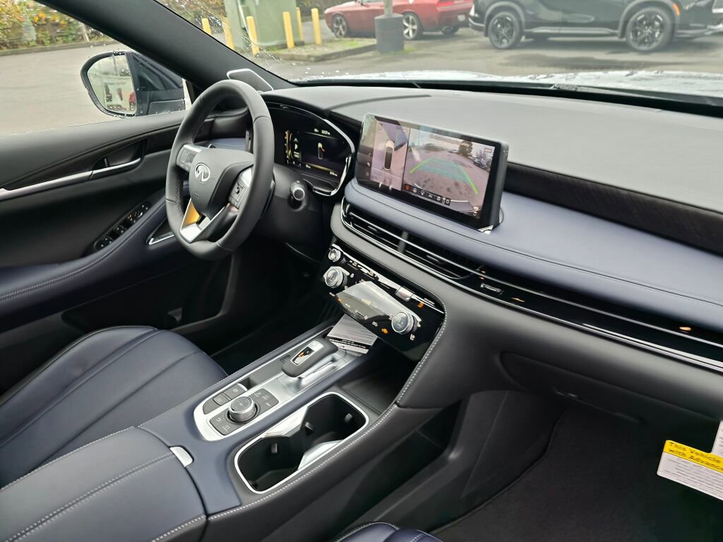 New 2026 INFINITI QX60 Sport image 11