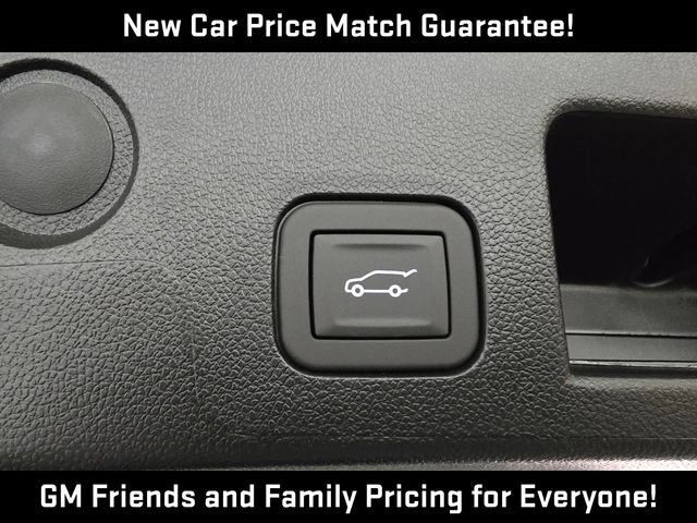 New 2026 GMC Terrain Denali w/ LPO, Black Badging Package image 34