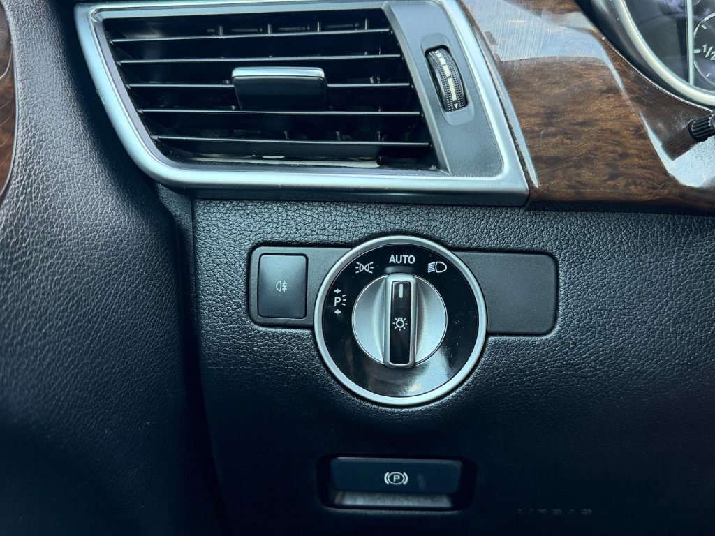 Used 2012 Mercedes-Benz ML 350 4MATIC image 22