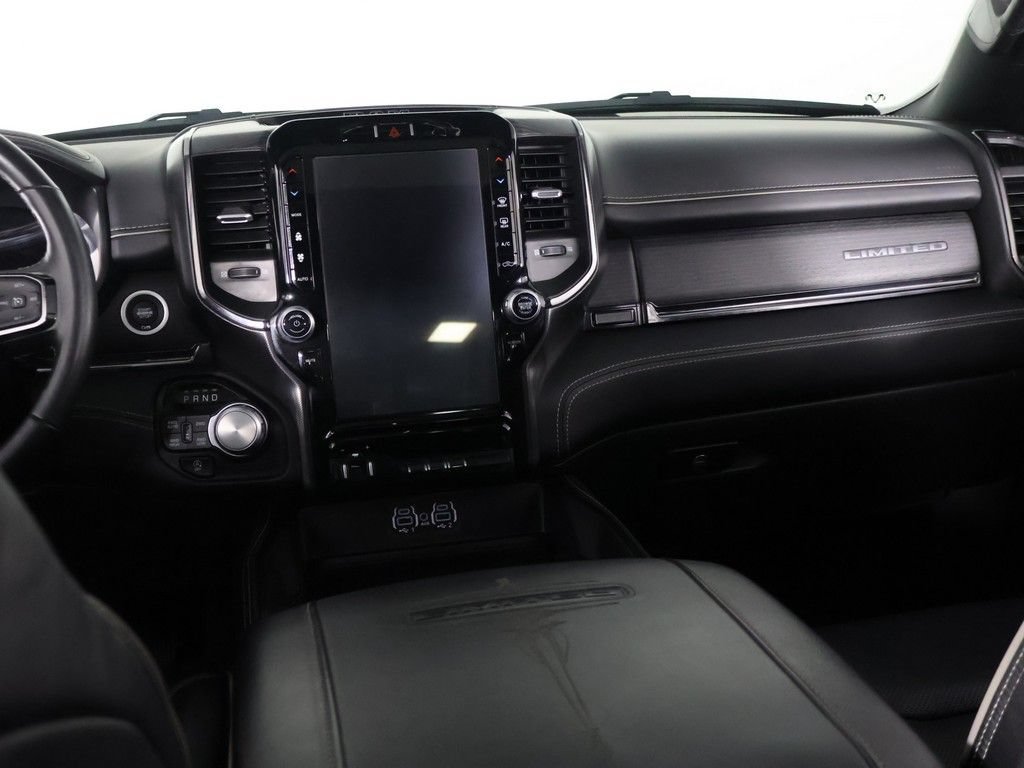 Used 2024 RAM 1500 Limited w/ Body Color Bumper Group AWD/4WD image 34
