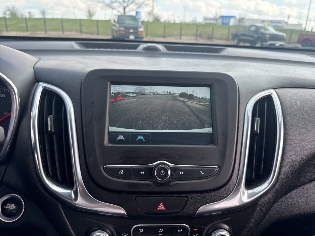 Used 2018 Chevrolet Equinox LT image 20
