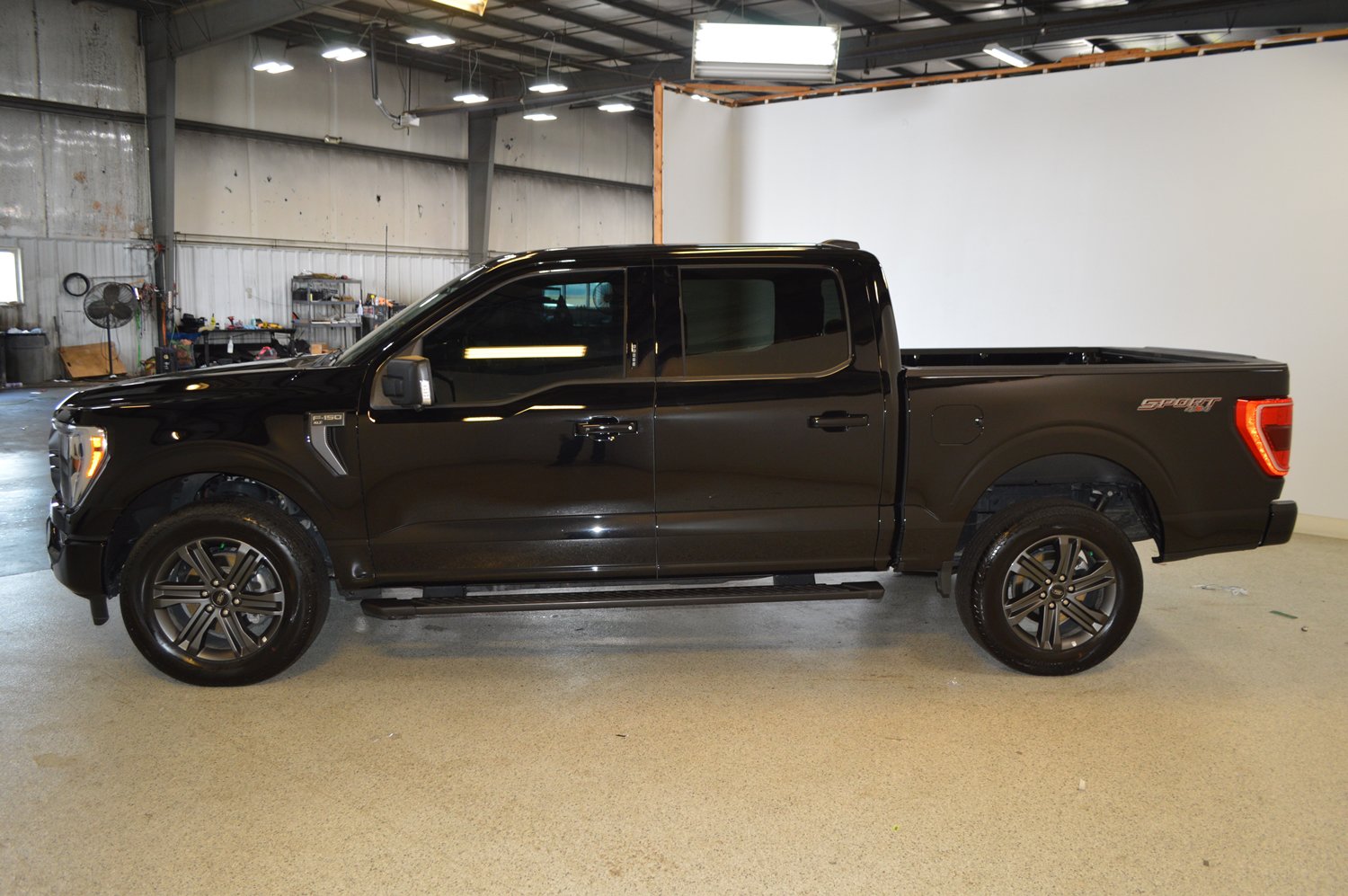 Used 2023 Ford F150 XLT w/ Equipment Group 302A High AWD/4WD image 6