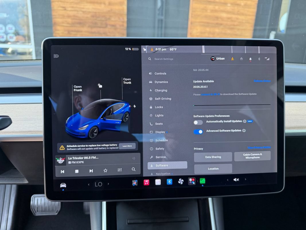 Used 2018 Tesla Model 3 Long Range AWD/4WD image 36