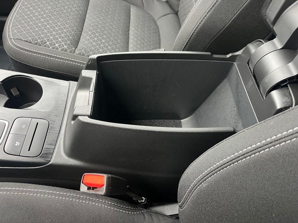 Certified 2025 Ford Escape Active w/ Cold Weather Package FWD image 35