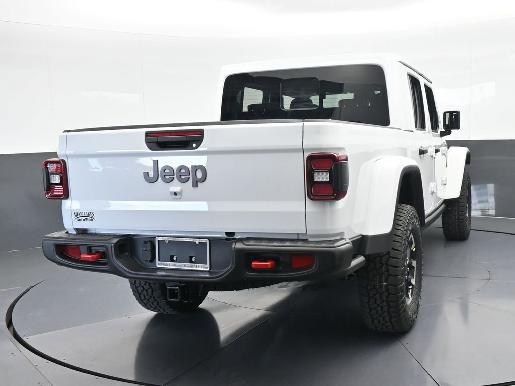 New 2026 Jeep Gladiator Rubicon w/ Steel Power Dome Hood Package AWD/4WD image 5