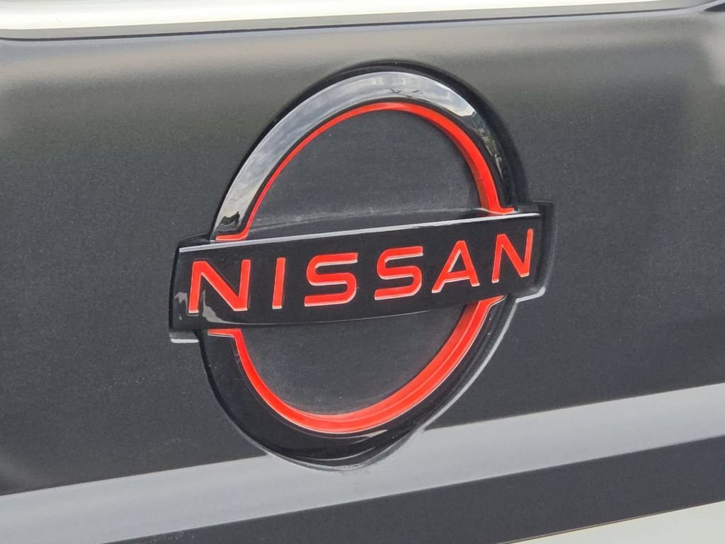 Used 2026 Nissan Frontier PRO-4X AWD/4WD image 10
