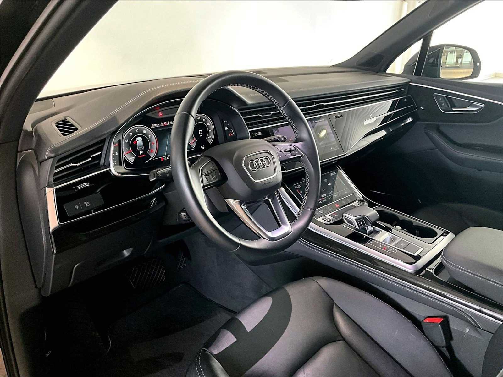 Used 2025 Audi Q7 3.0T Premium Plus image 7