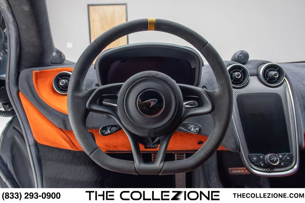 Used 2019 McLaren 600LT RWD image 54