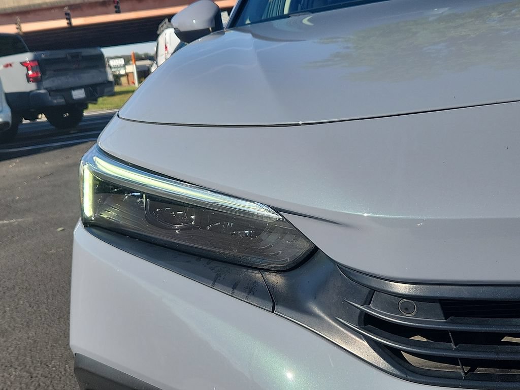 Used 2024 Honda Civic Touring image 9