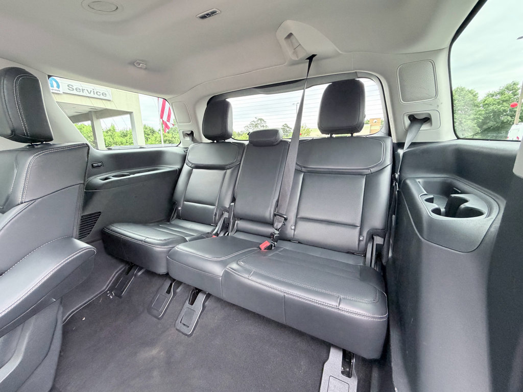 Used 2025 Ford Expedition Platinum AWD/4WD image 30