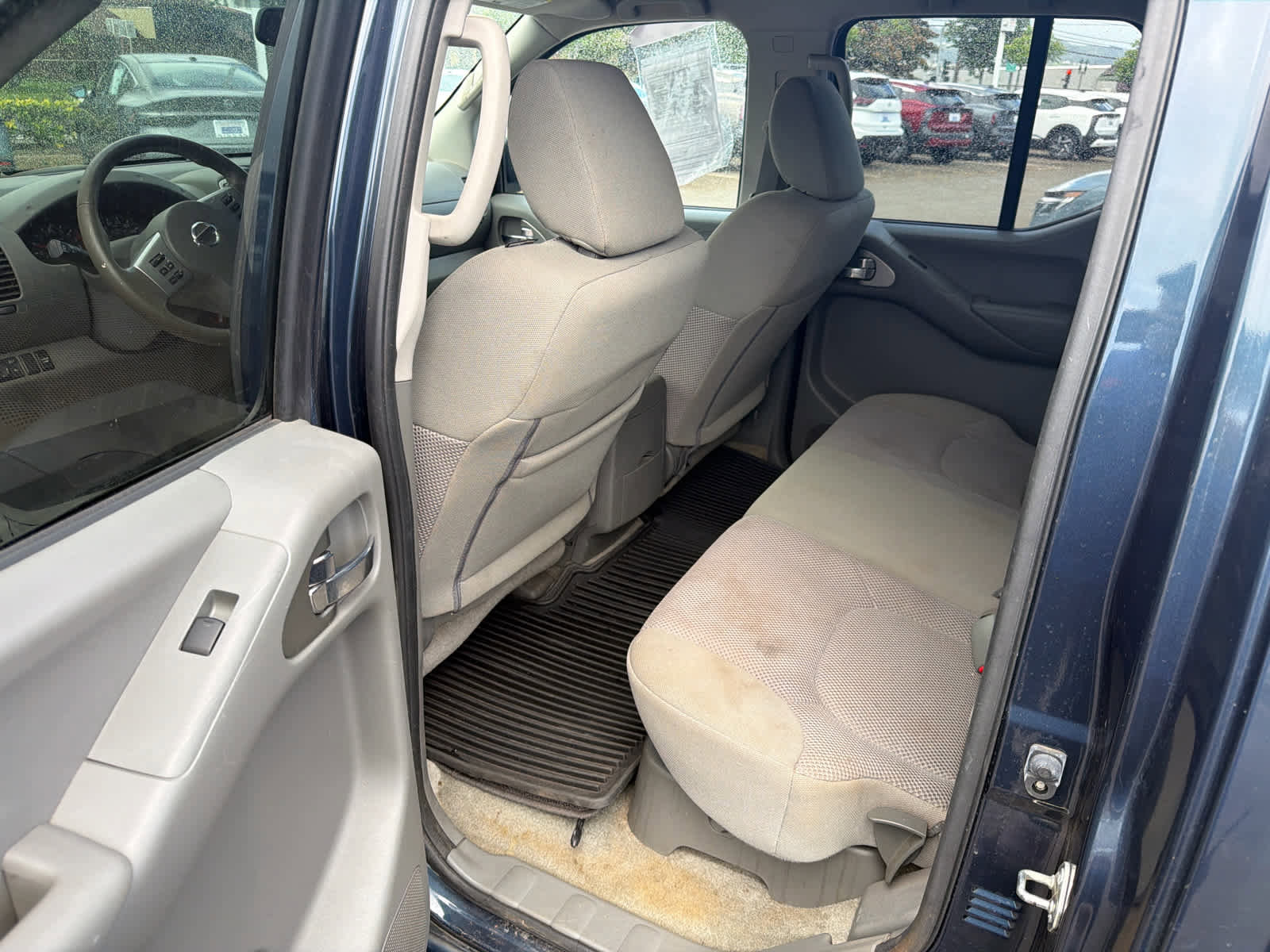 Used 2018 Nissan Frontier SV w/ Value Truck Package RWD image 9