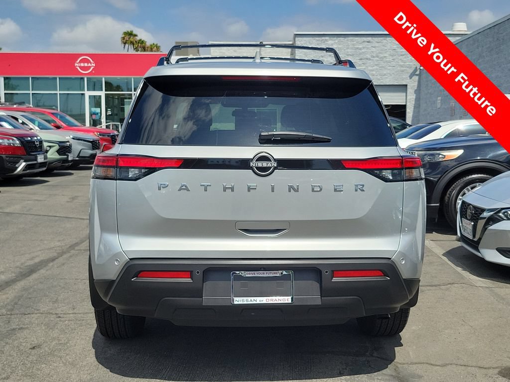 Certified 2025 Nissan Pathfinder SV FWD image 30