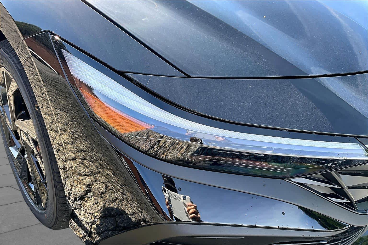 New 2026 Hyundai Elantra SEL Sport FWD image 18