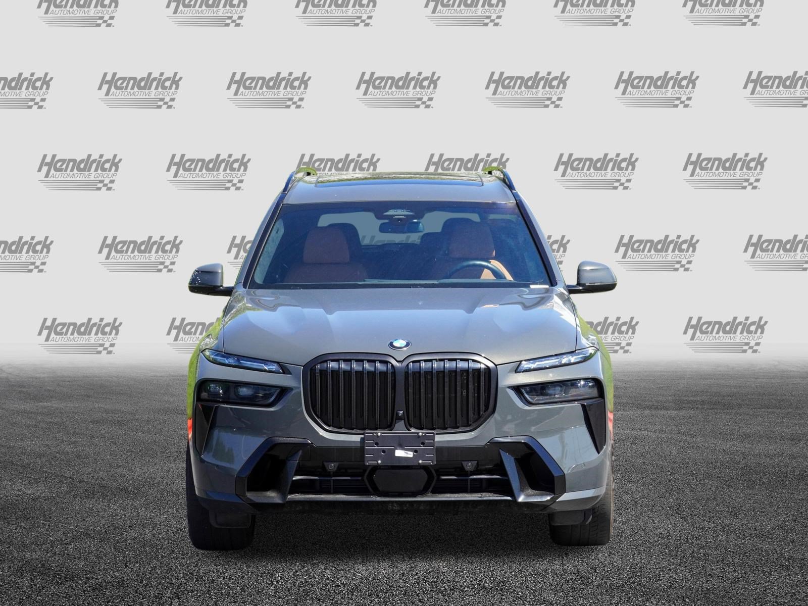 Certified 2024 BMW X7 xDrive40i w/ M Sport Package AWD/4WD image 3