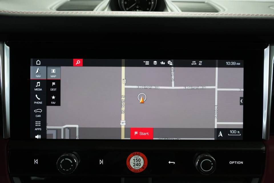 New 2026 Porsche Macan AWD/4WD image 20