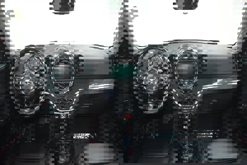 Used 2017 MINI Cooper Countryman S FWD image 9