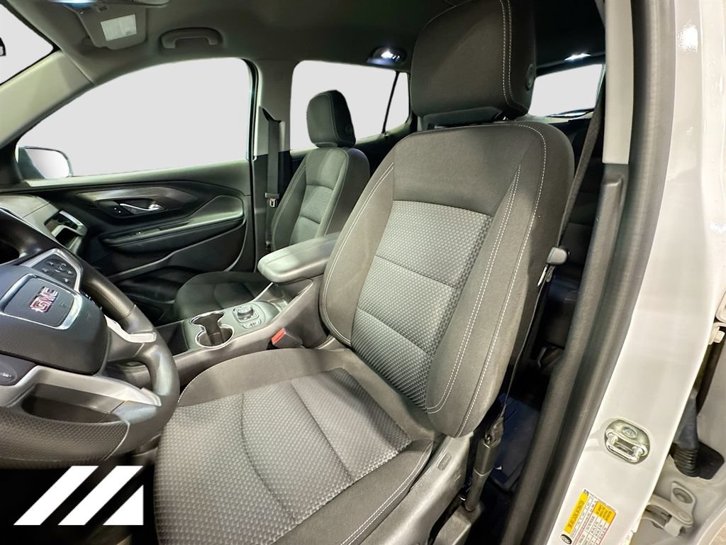 Used 2024 GMC Terrain SLE w/ Driver Convenience Package AWD/4WD image 22