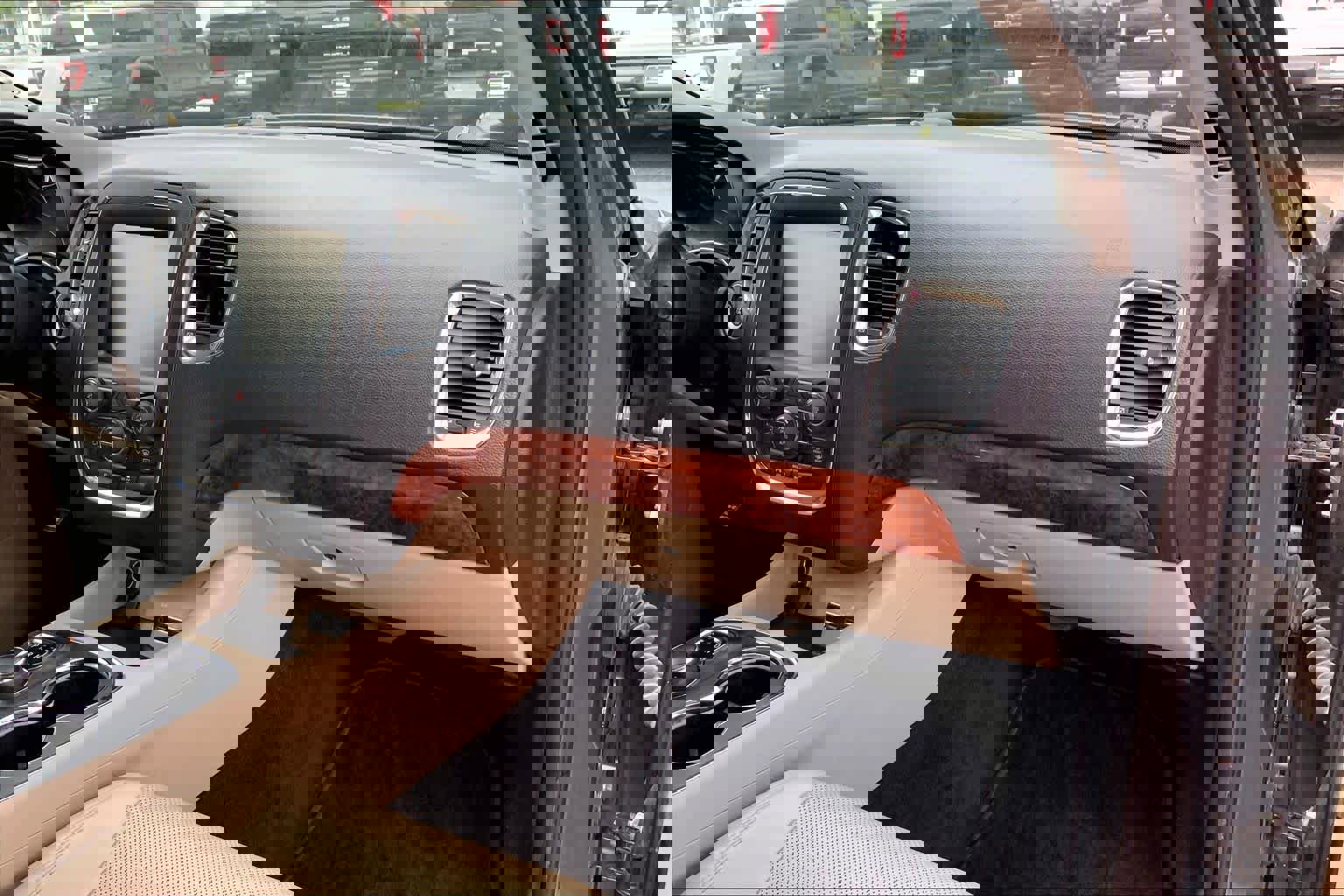 Used 2014 Dodge Durango Citadel w/ Trailer Tow Group IV AWD/4WD image 18