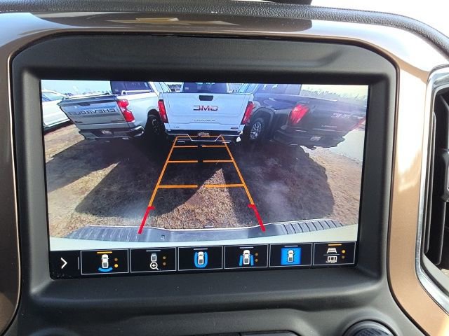 Used 2023 Chevrolet Silverado 3500 High Country w/ Z71 Off-Road Package image 24