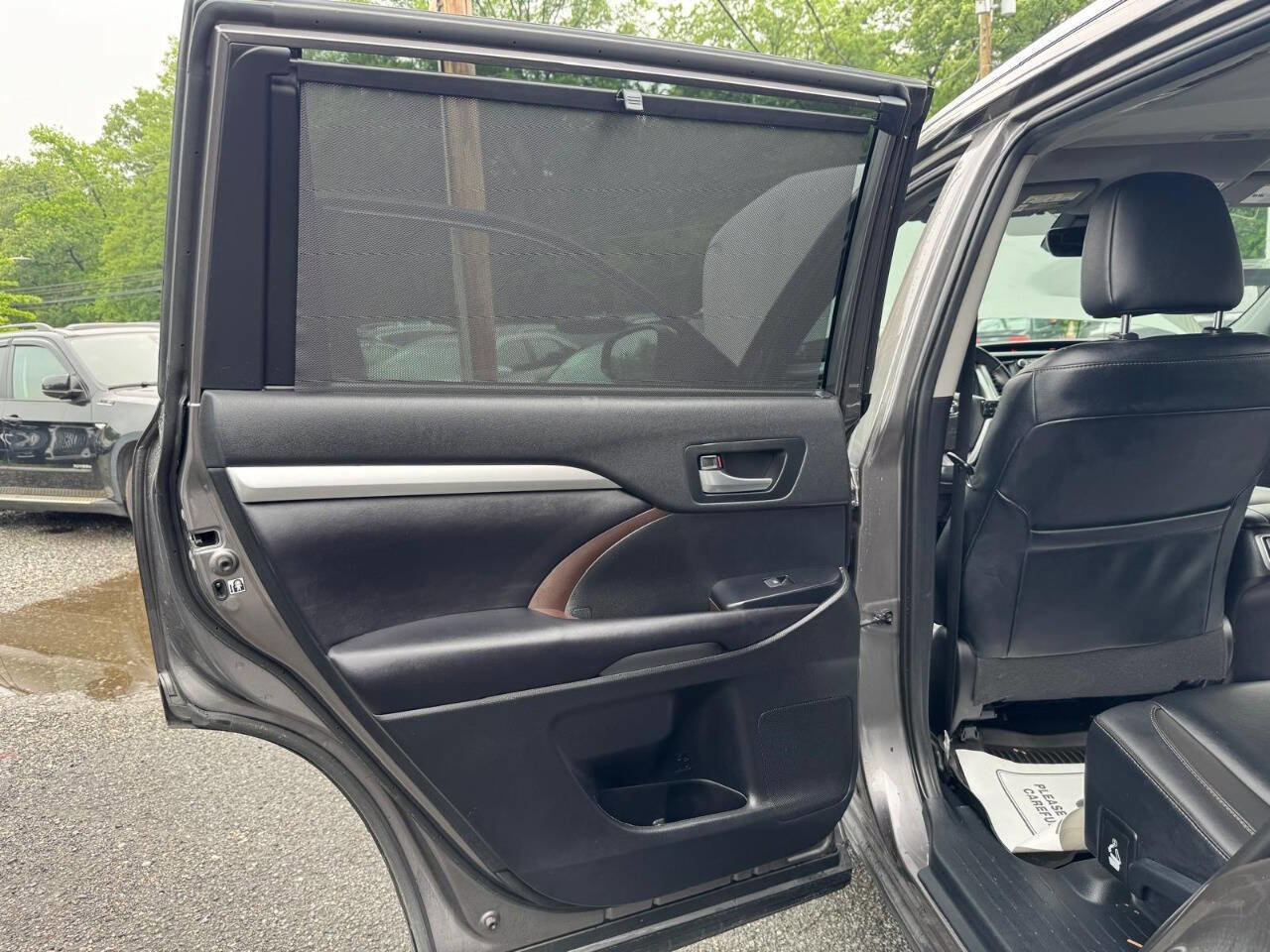 Used 2019 Toyota Highlander XLE image 35