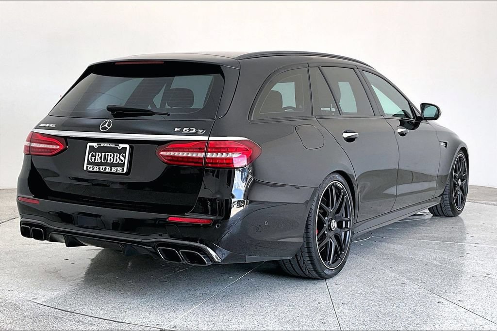 Used 2023 Mercedes-Benz E 63 AMG S image 2