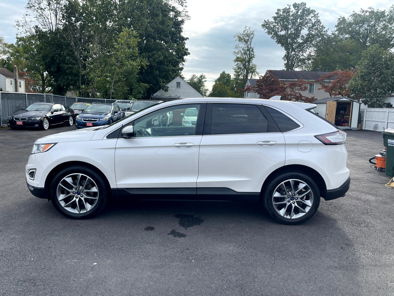 Used 2016 Ford Edge Titanium w/ Equipment Group 302A image 4