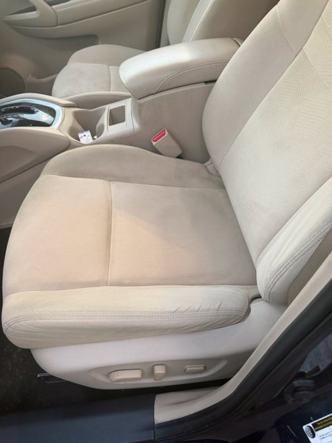Used 2016 Nissan Rogue SV AWD/4WD image 5
