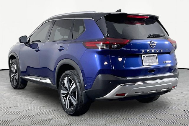 Used 2022 Nissan Rogue Platinum w/ Head-Up Display Package FWD image 4