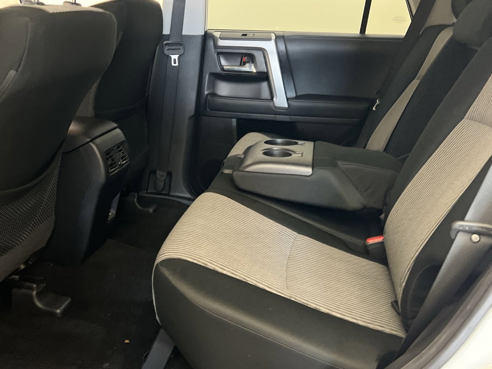 Used 2024 Toyota 4Runner SR5 image 23