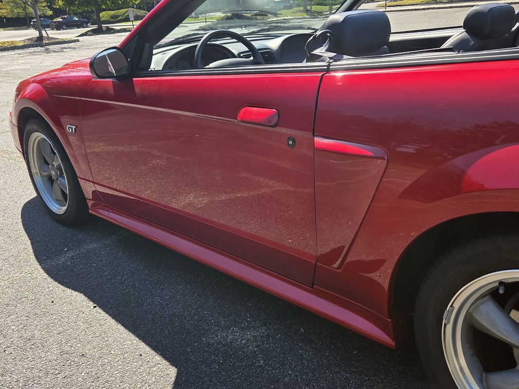 Used 2001 Ford Mustang GT image 8