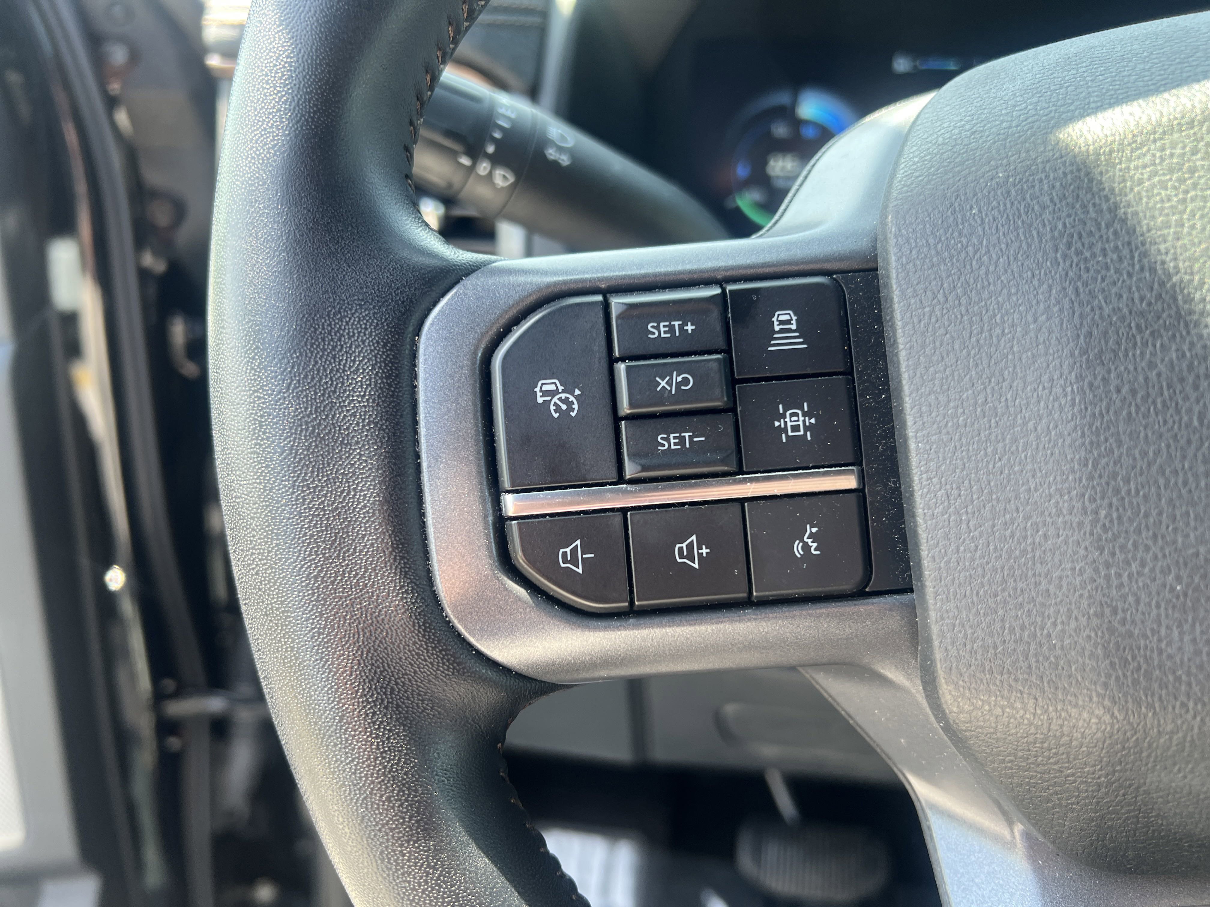 Certified 2023 Ford F150 Lightning Lariat image 18