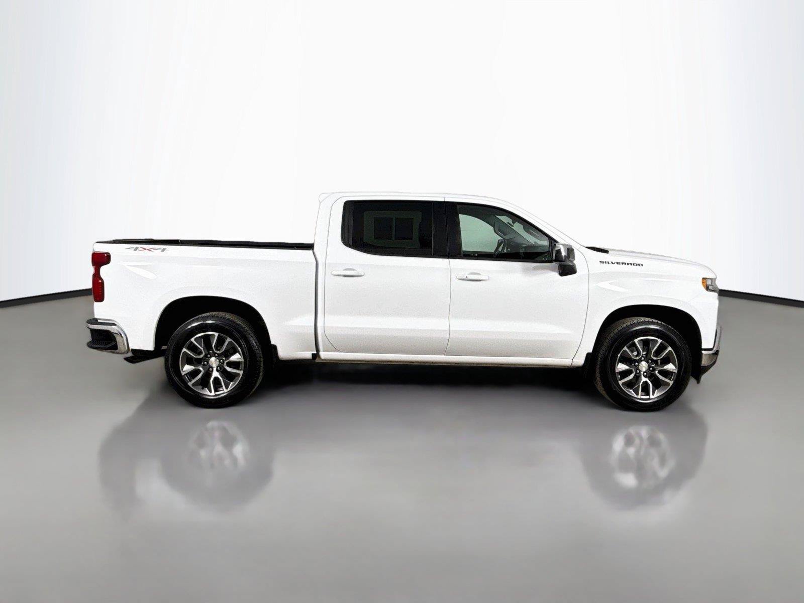 Used 2020 Chevrolet Silverado 1500 LT w/ All-Star Edition AWD/4WD image 13
