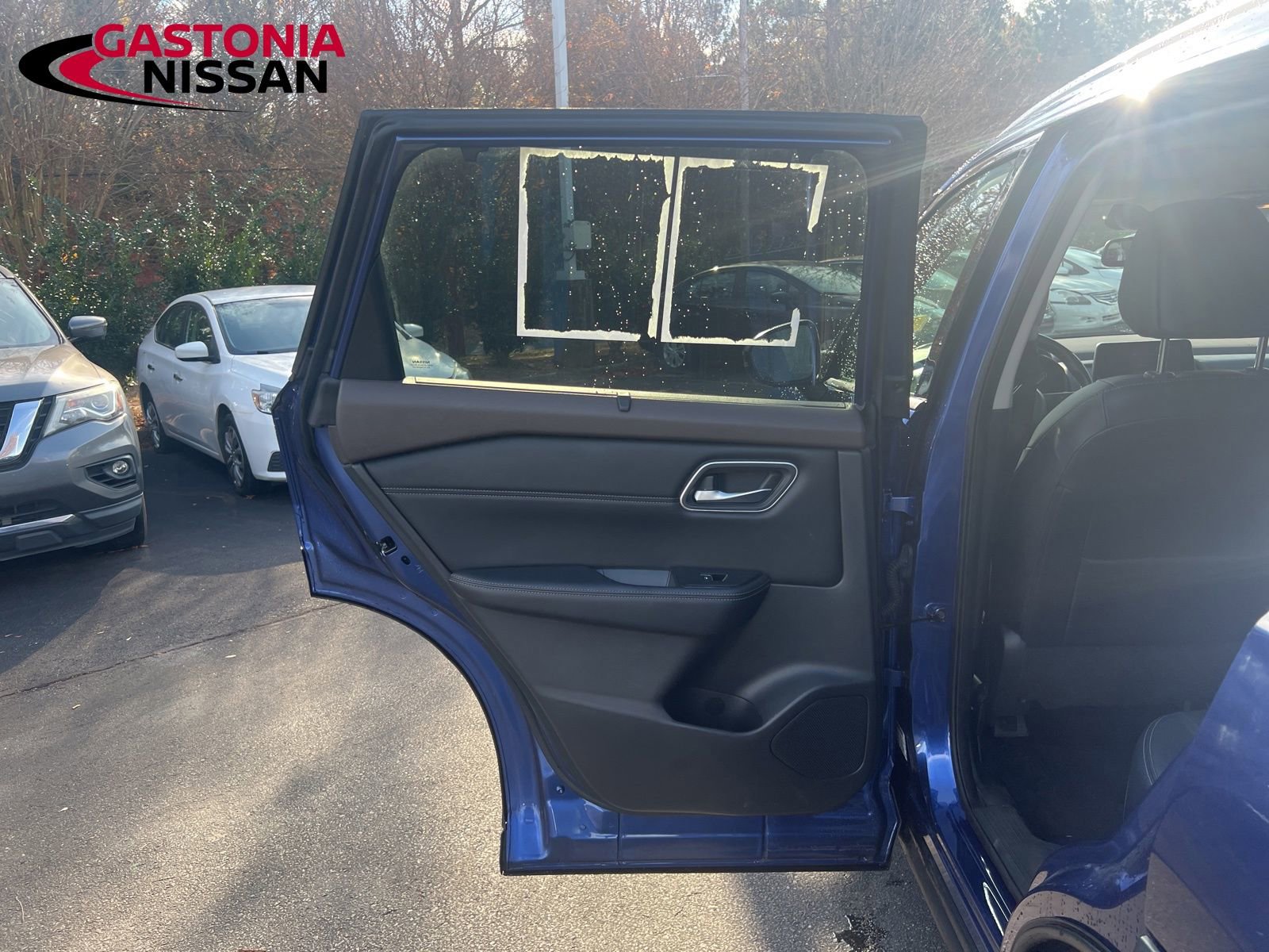 Used 2021 Nissan Rogue SL image 34