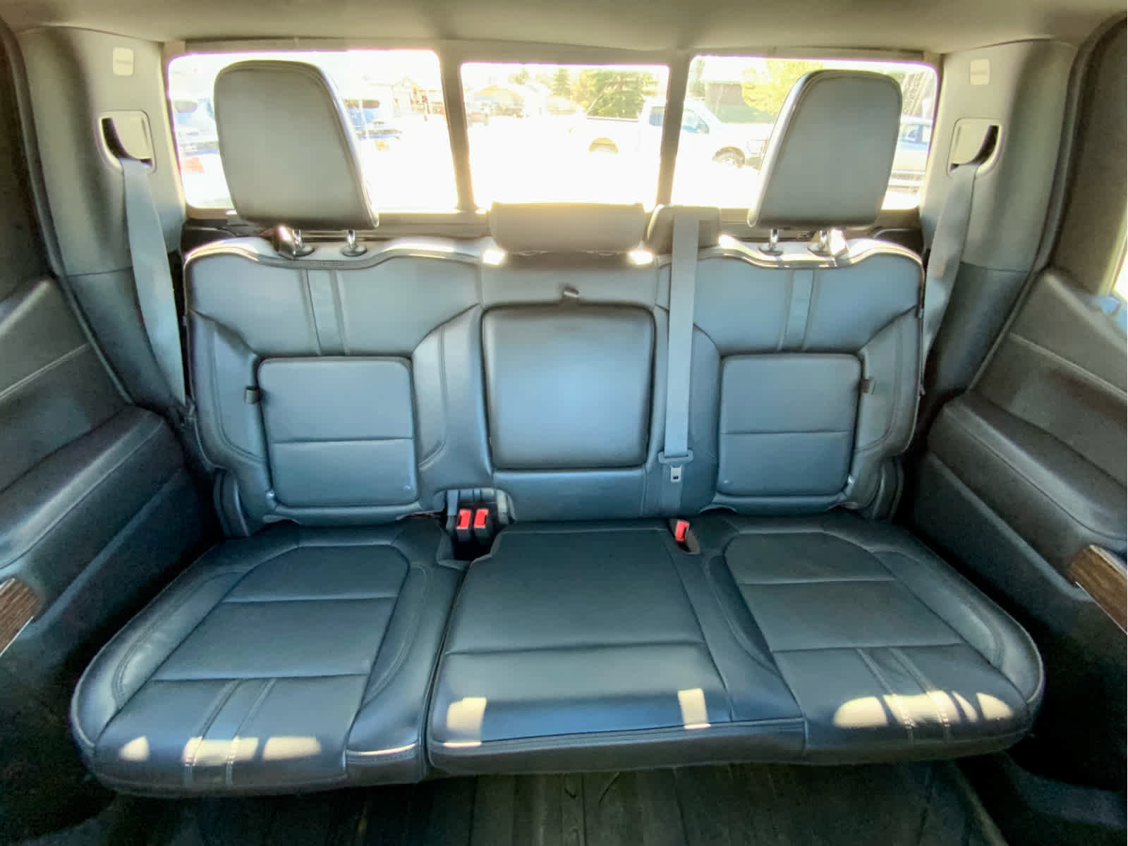 Used 2019 Chevrolet Silverado 1500 High Country image 27