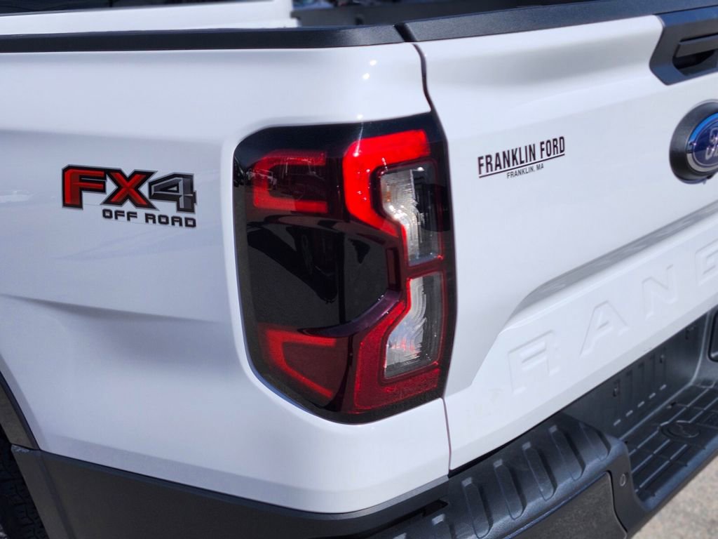 Used 2024 Ford Ranger XLT w/ FX4 Off-Road Package image 9