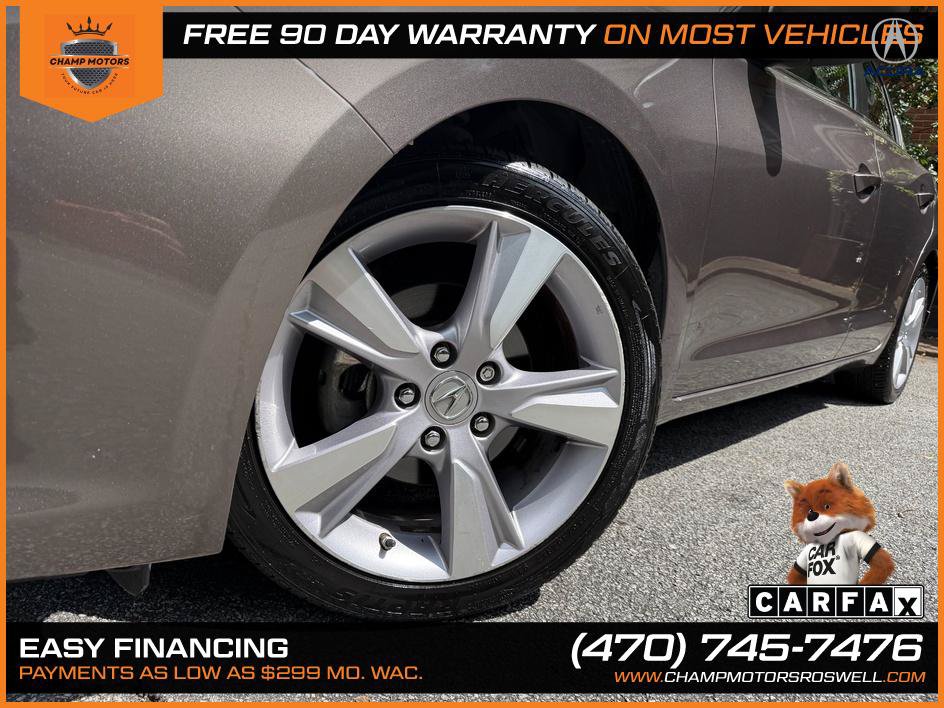 Used 2014 Acura ILX w/ Technology Package FWD image 4