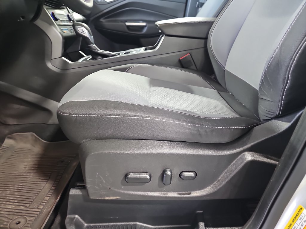 Used 2019 Ford Escape SE AWD/4WD image 28
