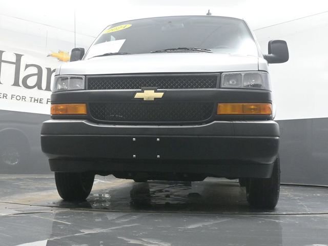Used 2024 Chevrolet Express 3500 image 46