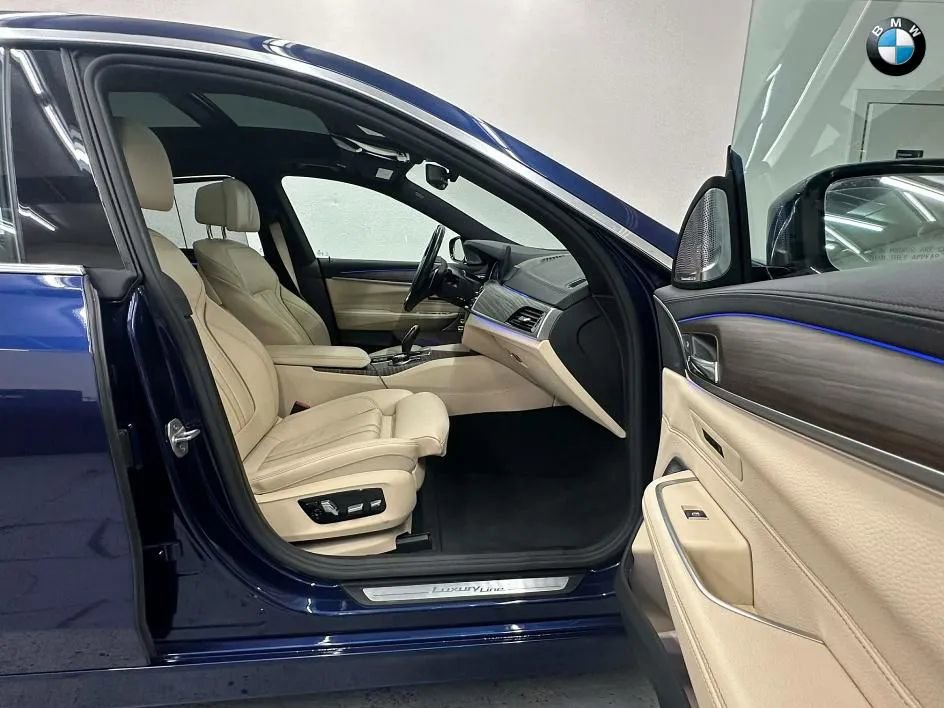 Used 2018 BMW 640i Gran Turismo xDrive 640i Gran Turismo xDrive Sedan w/ Dynamic Handling Package image 18