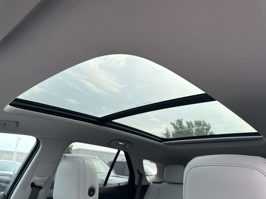 Used 2024 Honda Prologue Touring image 13